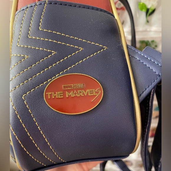 Her Universe Marvel The Marvels
Captain Marvel Mini Backpack main image 8